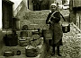 prendere l'acua al pozzo